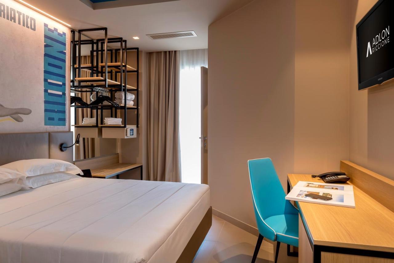Hotel Adlon - Fronte Mare Riccione Ngoại thất bức ảnh