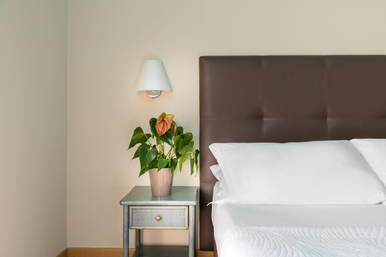 Hotel Adlon - Fronte Mare Riccione Ngoại thất bức ảnh